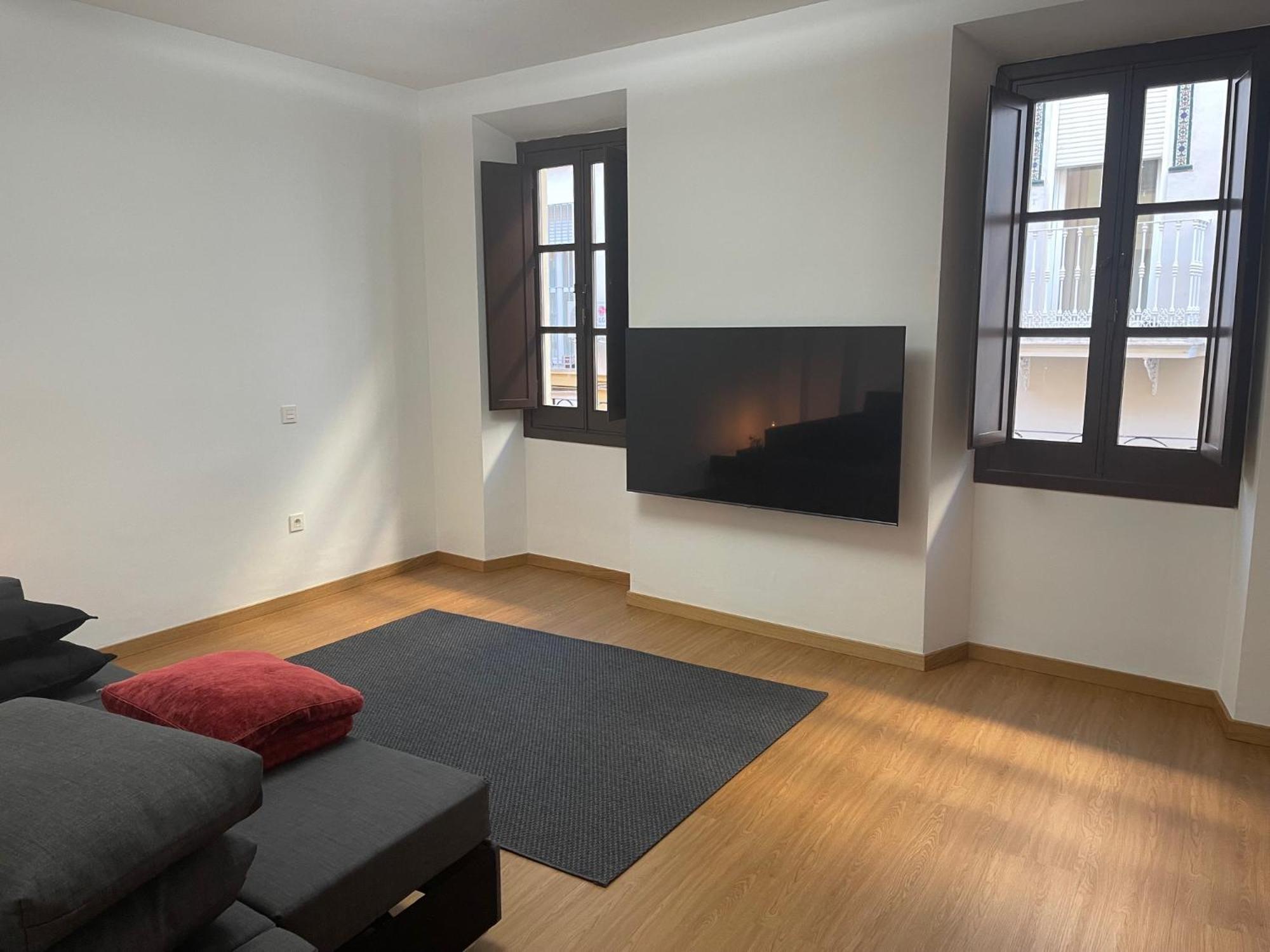Apartamento Calle Rodrigo De Triana Con Opcion De Parking Sevilla Eksteriør billede