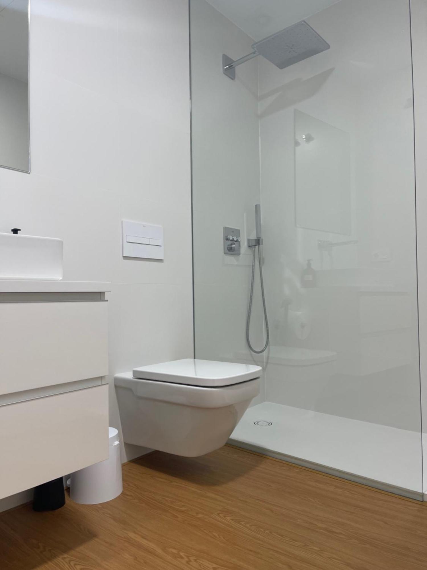 Apartamento Calle Rodrigo De Triana Con Opcion De Parking Sevilla Eksteriør billede